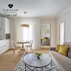 https://tandem-soho.hotelsinnerja.org