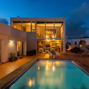 https://villa-alma.puertodelcarmen-hotels.org